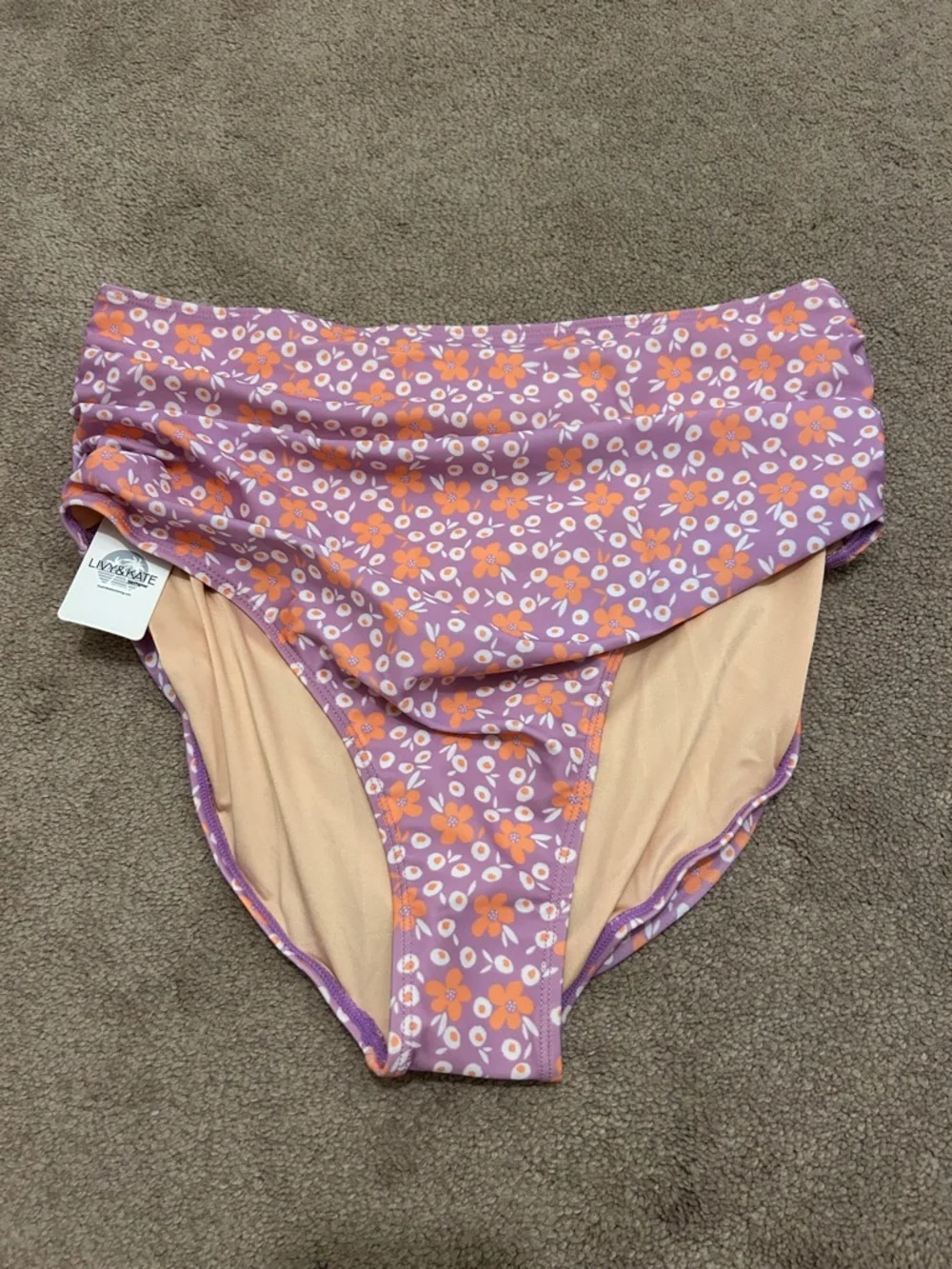 NWT Livy&Kate Bayside Top in Check Mate and Mid Rise Bottoms in Daisy Sunrise - Picture 8 of 11